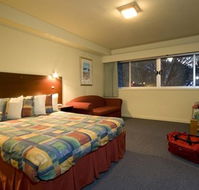 Diana Alpine Lodge - Rental Cars