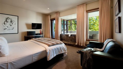 Peppers Mineral Springs Hotel - Rental Cars 3