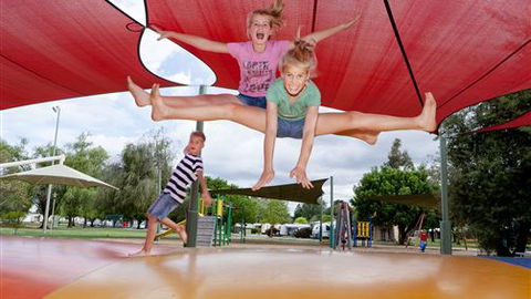 RACV Cobram Resort - Rental Cars 4