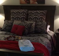 Emerald Creek Cottages - Rental Cars