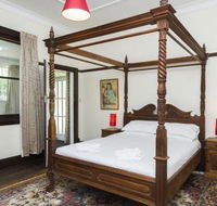 Cuppacumbalong Homestead and Cottage Farm Stay - Rental Cars