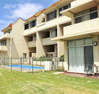 Spalding Lodge Unit 16 - Rental Cars