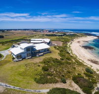 Wytonia Beachfront Accommodation - Cottages for Couples - Rental Cars