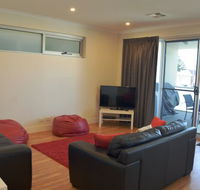 Port Lincoln City Apartment - Rental Cars