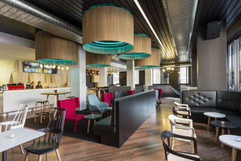 Ibis Adelaide - Rental Cars 4