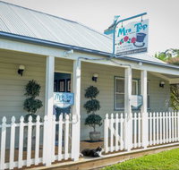 Mrs Top at Milton Bed and Breakfast - Rental Cars