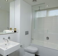 Punthill Apartment Hotels - Williamstown - Rental Cars