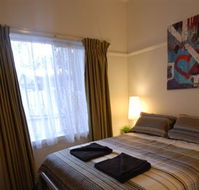 Bells Beach Backpackers - Rental Cars