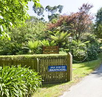 Great Ocean Road Cottages  Backpackers - Rental Cars