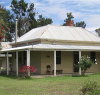 Savernake Farmstay - Rental Cars