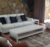 Jacks Villa - Rental Cars