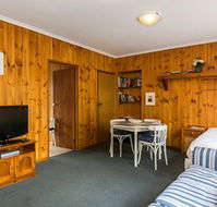Beachside Accommodation Torquay - Rental Cars