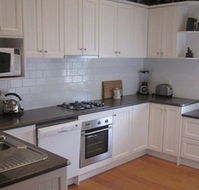 Abaleen House - Rental Cars