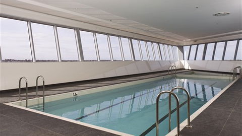 Mercure Melbourne Caroline Springs - Rental Cars 3