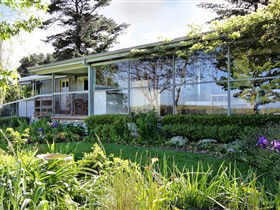 Away To Relax Massage Getaways At Welcome Springs B&B Retreat - Rental Cars 3