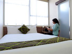 Ibis Styles Adelaide Grosvenor Hotel - Rental Cars 1