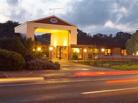 Motel Mount Gambier - Rental Cars 0