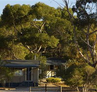 Seppelts View Cabins - Rental Cars