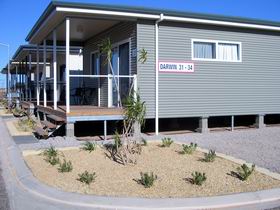 Sundowner Cabin And Tourist Park - Rental Cars 0