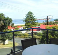 Victor Apartments - Surfs Up - Rental Cars
