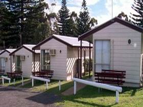 Victor Harbor Beachfront Holiday Park - Rental Cars 0