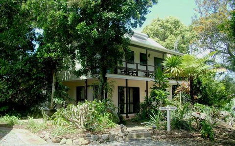 Aataren Norfolk Island Villas - Rental Cars 1