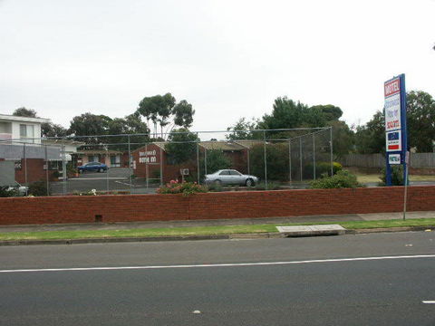 Abbotswood Motor Inn - Rental Cars 3