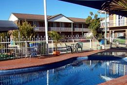 Albury Classic Motor Inn - Rental Cars 0