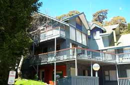 Alpenhorn Lodge - Rental Cars 0