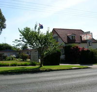 Amble-Inn Motel - Rental Cars