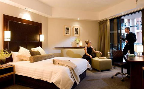 Amora Hotel Riverwalk Melbourne - Rental Cars 0