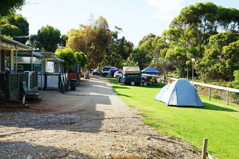 Ardrossan Caravan Park - Rental Cars 5