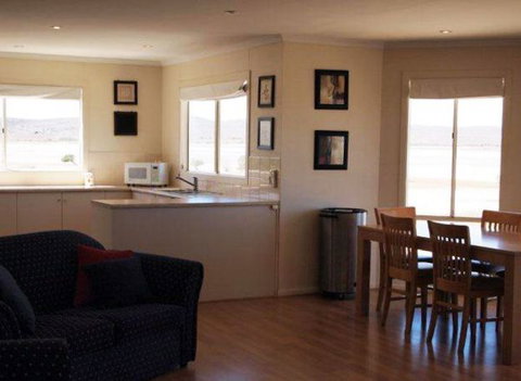 Mariner's Retreat - Rental Cars 3