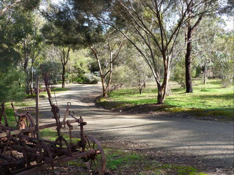 Watervale Retreat - Rental Cars 0