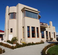 Willesden on Stoke - Rental Cars