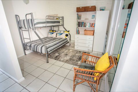 Arlingtons Accommodation - Rental Cars 8