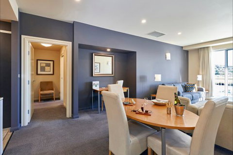 Peppers Seaport Hotel - Launceston - Rental Cars 8