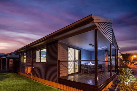 Woodgate Beach Tourist Park - Rental Cars 2