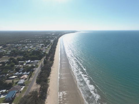 Woodgate Beach Tourist Park - Rental Cars 4