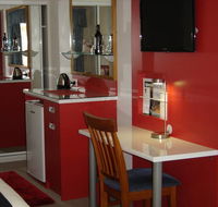 Avaleen Lodge Motor Inn - Rental Cars