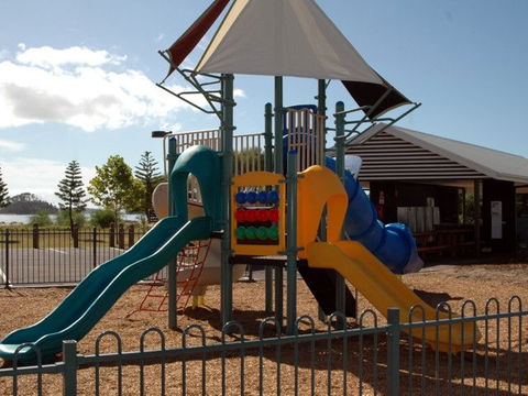 BIG4 Batemans Bay Beach Resort - Rental Cars 2