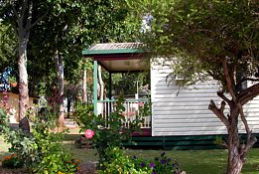 BIG4 Kingaroy Holiday Park - Rental Cars 1