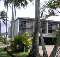 Cairns Holiday Lodge - Rental Cars
