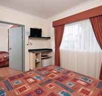 Cairns Queens Court - Rental Cars