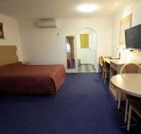 Cattleman's Apartments