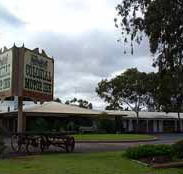 Colonial Motor Inn - Rental Cars