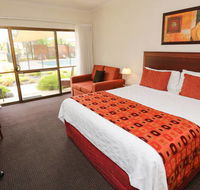 Comfort Inn Deakin Palms - Rental Cars