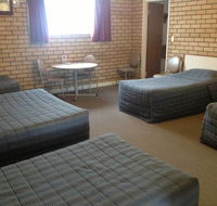 Country Manor Motor Inn - Rental Cars