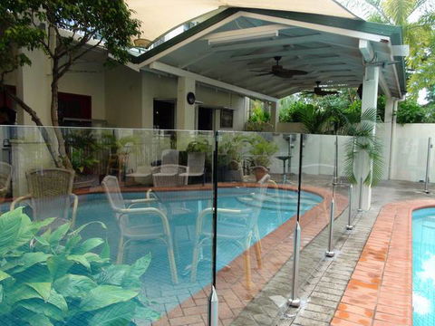 Crystal Garden Resort & Restaurant - Rental Cars 0