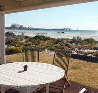 The Otago Beach Shack - Rental Cars